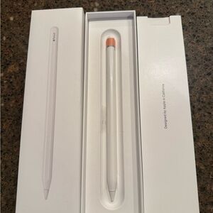 Apple Pencil in White